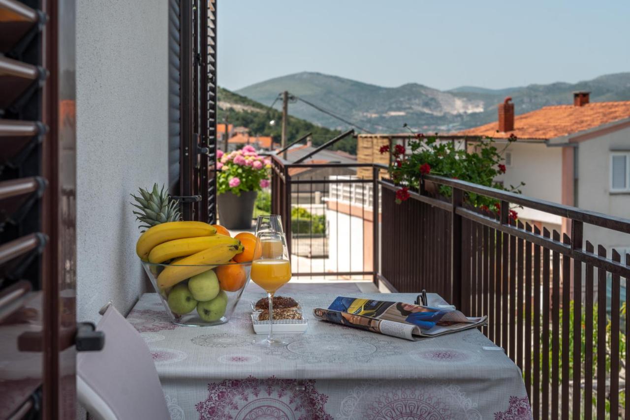 Apartments Bellezza Trogir Buitenkant foto