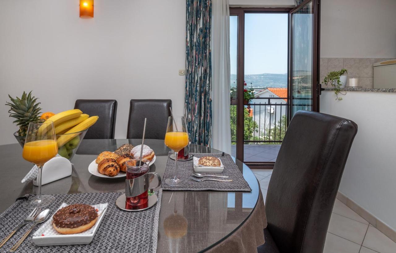 Apartments Bellezza Trogir Buitenkant foto